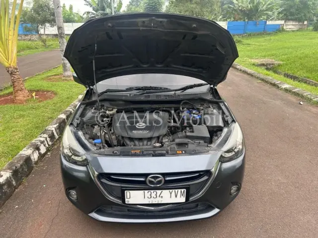 MAZDA 2 SKYACTIVE 2016 — dokumentasi 5