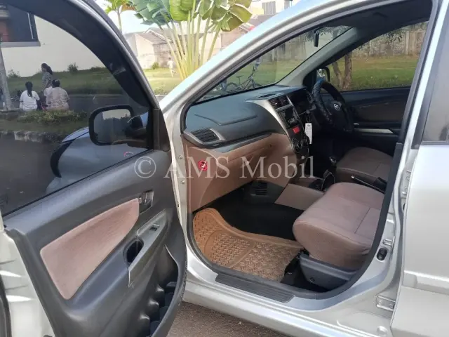 XENIA 1.3 R MT 2017 — dokumentasi 8