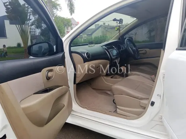 LIVINA XV 2016 HWS — dokumentasi 12