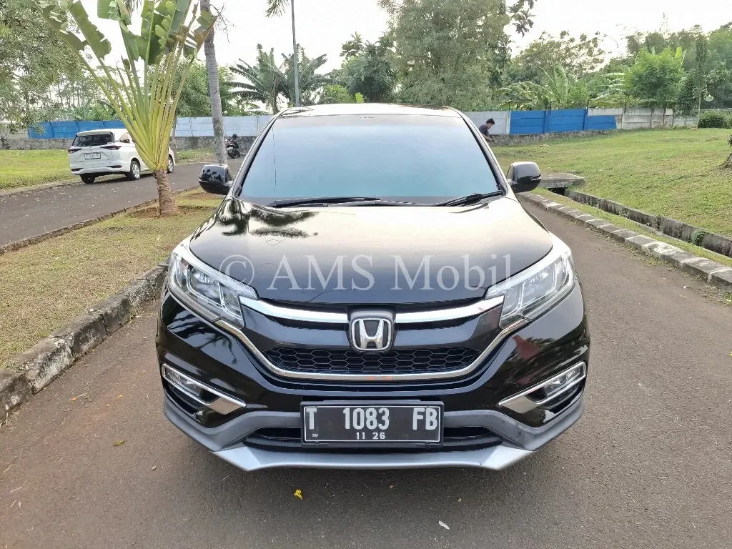 CRV RM3 2WD 24 AT 2016 — foto utama arsip