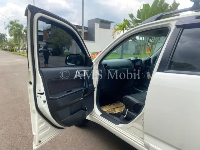 TERIOS 1.5 R 4X2 MT 2017 — dokumentasi 7