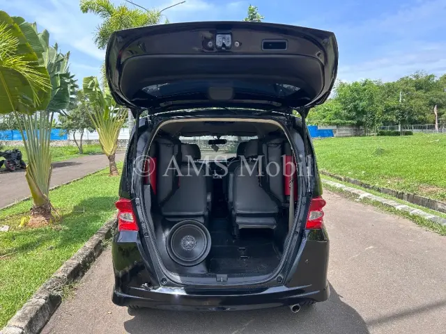 FREED GB3 1.5 E AT 2010 — dokumentasi 8
