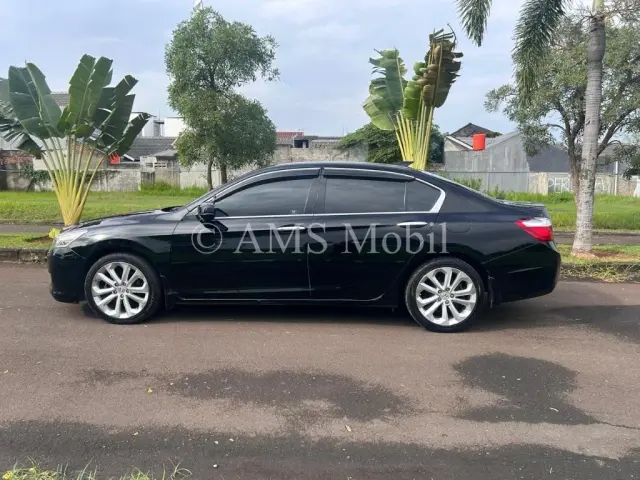 HONDA ACCORD 2.4 AT 2015 — dokumentasi 3