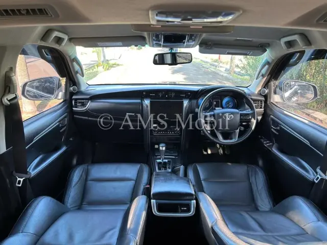 FORTUNER 2.8 VRZ 2022 — dokumentasi 13