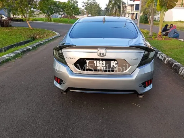 HONDA CIVIC TURBO 1.5 CVT 2016 — dokumentasi 6