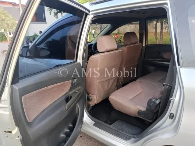 XENIA 1.3 R MT 2017 — dokumentasi 10