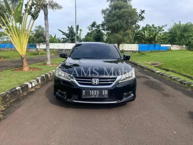 HONDA ACCORD 2.4 AT 2015