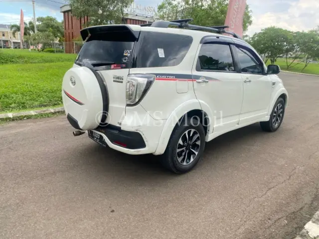 TERIOS 1.5 R 4X2 MT 2017 — dokumentasi 5